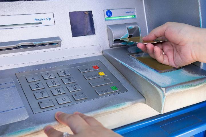 Cara Transfer Uang Lewat ATM Tanpa Kartu Debit
