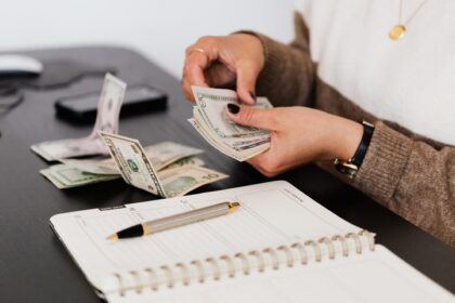 Cicilan yang Sehat Berapa Persen dari Gaji