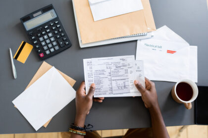 Perbedaan Faktur Pajak dan Invoice