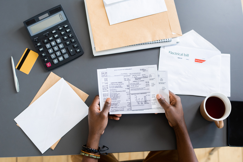 Perbedaan Faktur Pajak dan Invoice