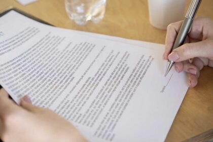 Cara Buat Surat Kuasa Pengambilan Uang di Bank