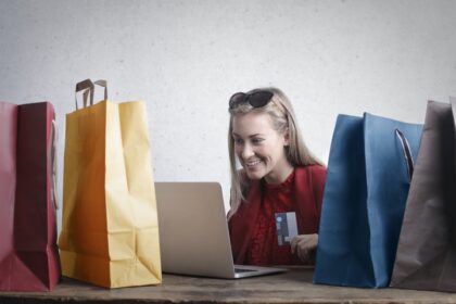 Tips Menghindari Gaya Hidup Mewah