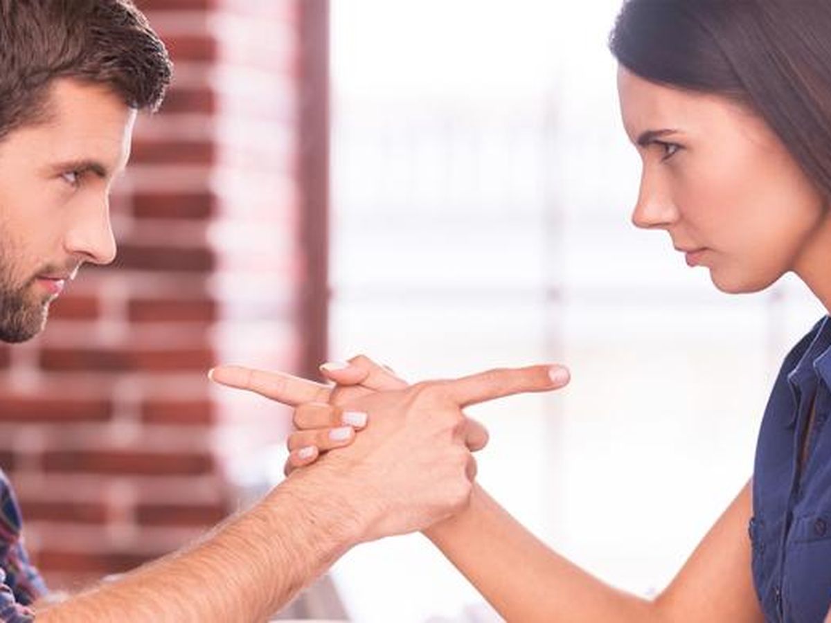 Cara Bicara Soal Uang dengan Pasangan