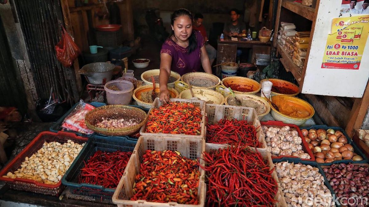 Penyebab Inflasi di Indonesia dan Cara Mengatasinya