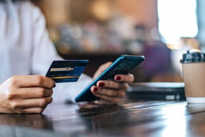 Tips Aman Menggunakan Kartu Kredit untuk Gen Z